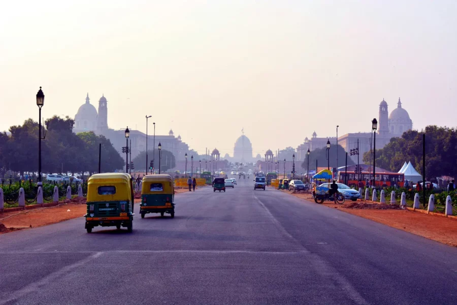 Grande avenue circulation, Delhi, Inde