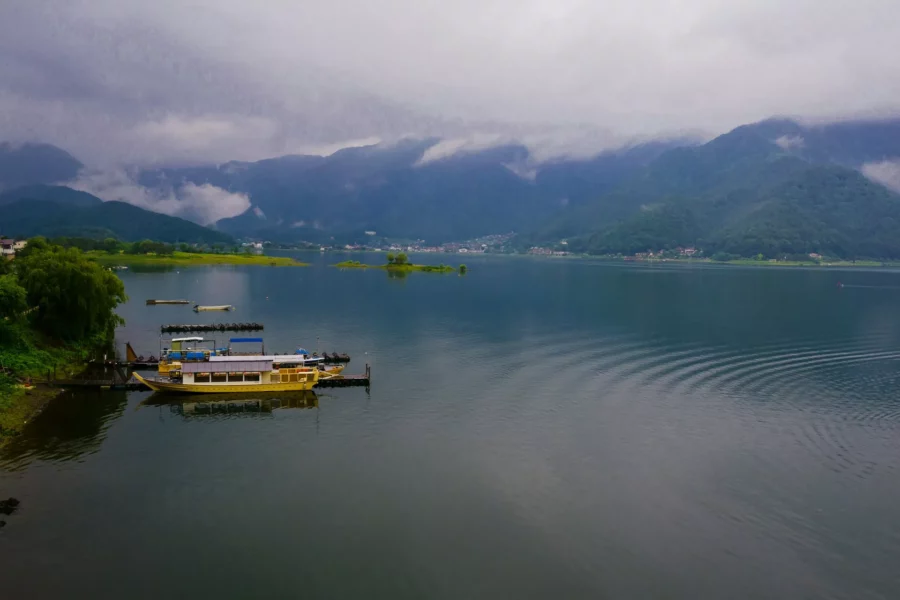 Lac Kawaguchiko, Japon