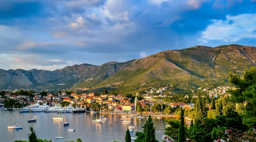 Plan d'eau à Cavtat en Croatie