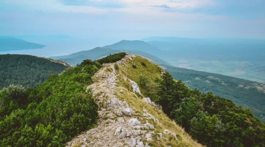 Sommet Vojak dans le massif de l’Učka, Croatie