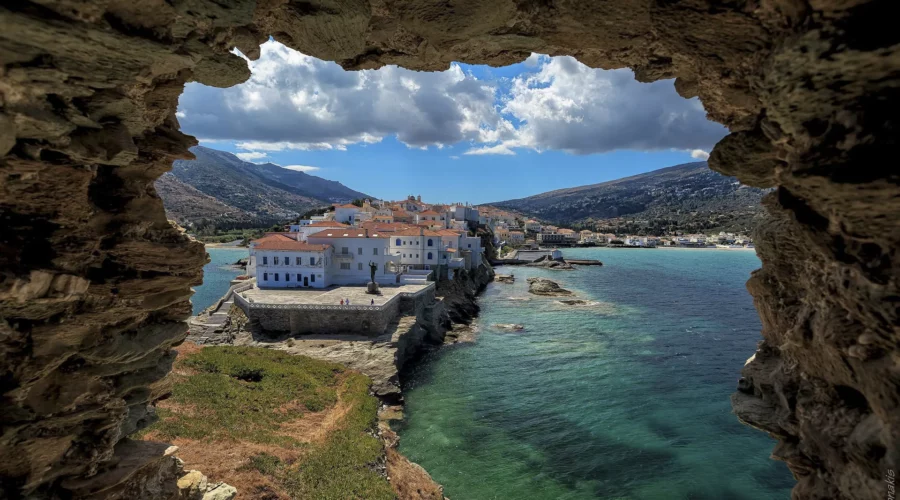 Village pittoresque de Chora à Andros, Grèce