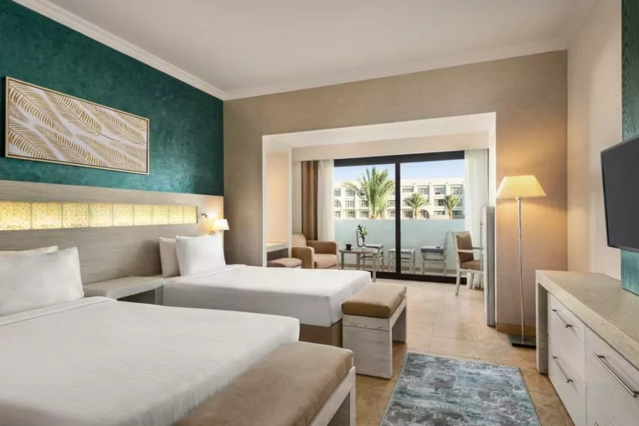 Chambre lits jumeaux classic du French Club-Movenpick Waterpark Resort & Spa Soma Bay 5*